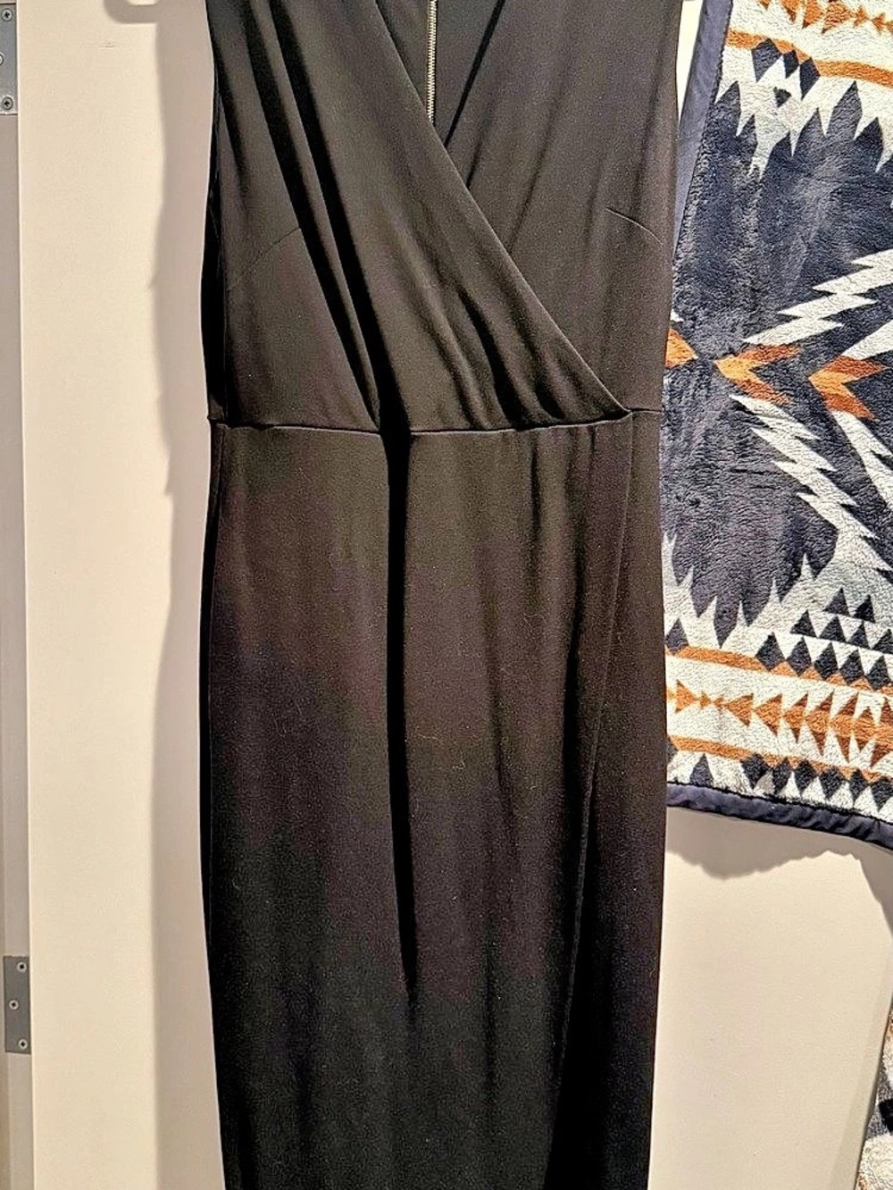 Tahari Black Maxi Dress Size 12 Like New